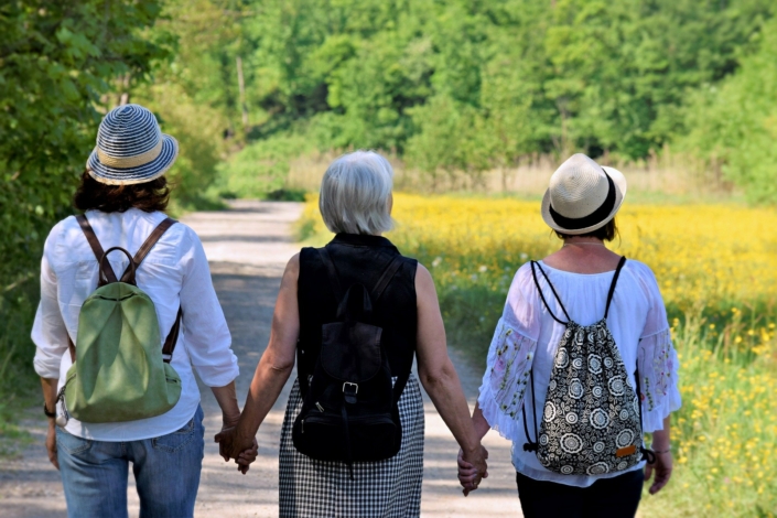women-3394510_1920.jpg Wechseljahre